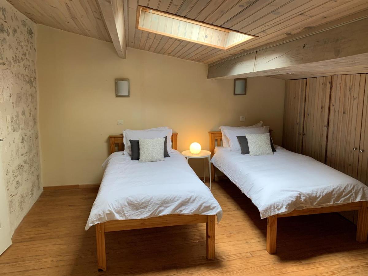 Gites De Verger, Stylish Self Catering Cottages In 소스 외부 사진